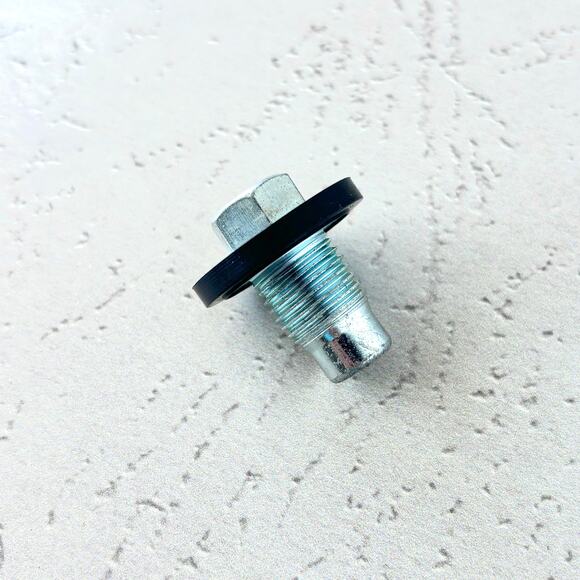 Dorman Standard Engine Oil Drain Plug: M14-1.50 Thread, 28 mm Head, 1 Pack - Picture 1 of 2